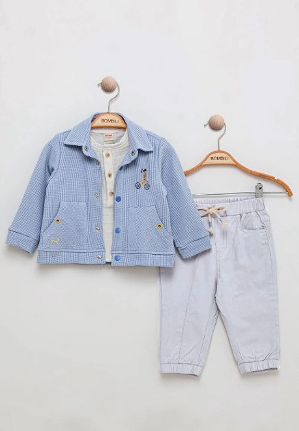 Set băieți 3 piese (jachetă, pantaloni, cămașă)