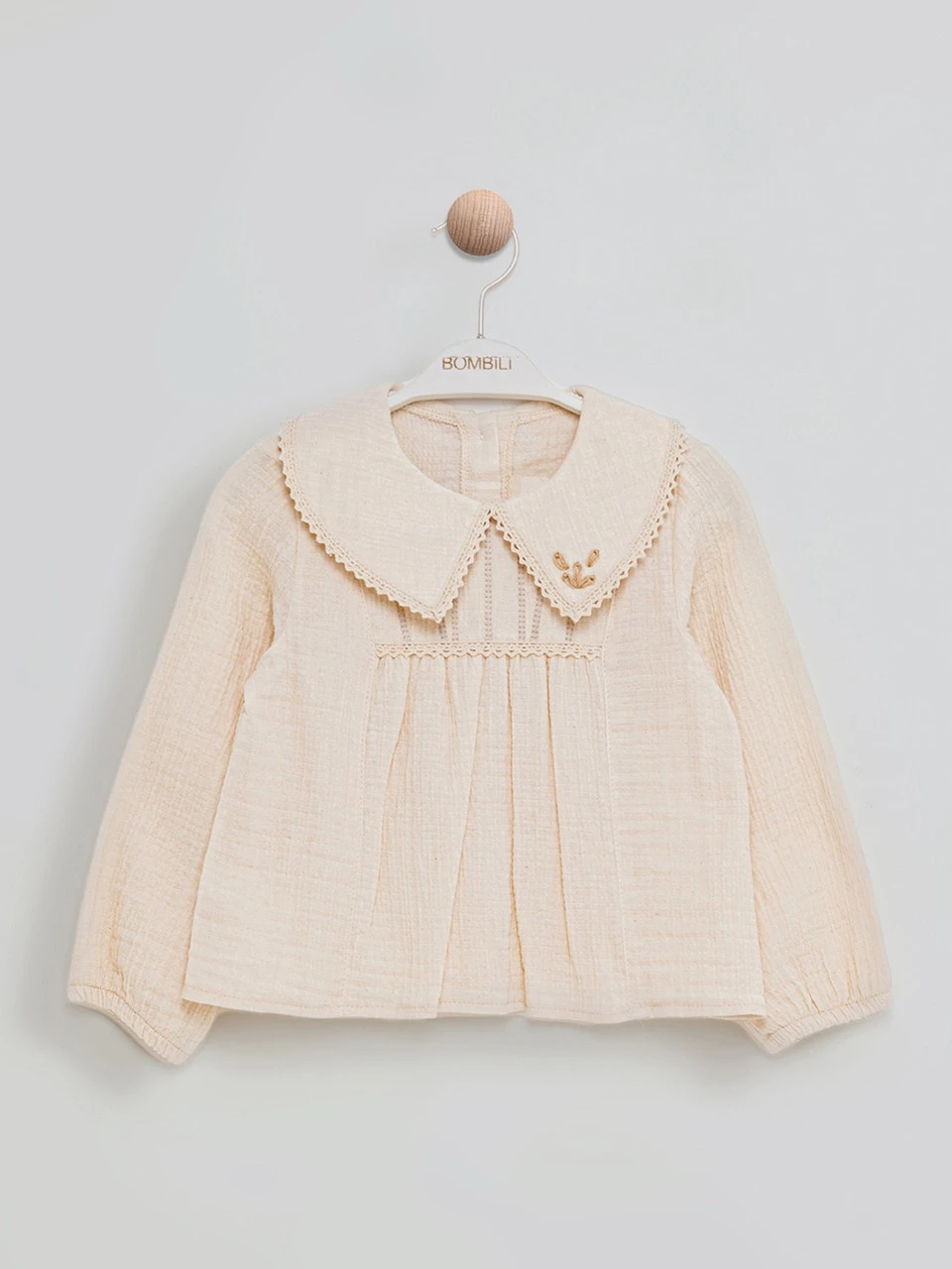 Set fete 3 piese (jachetă, cămașă, pantaloni)